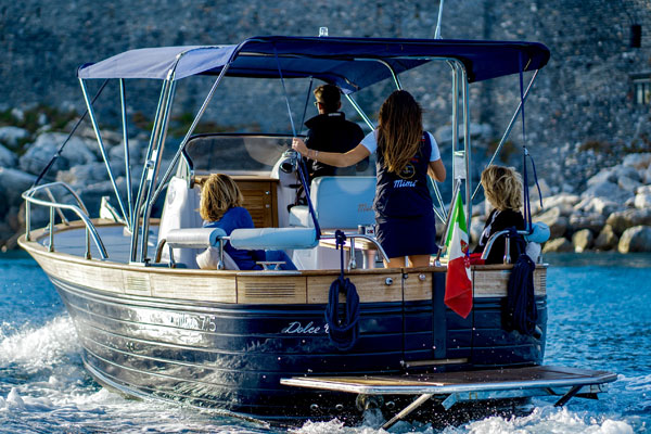 Zero impact silent sailing