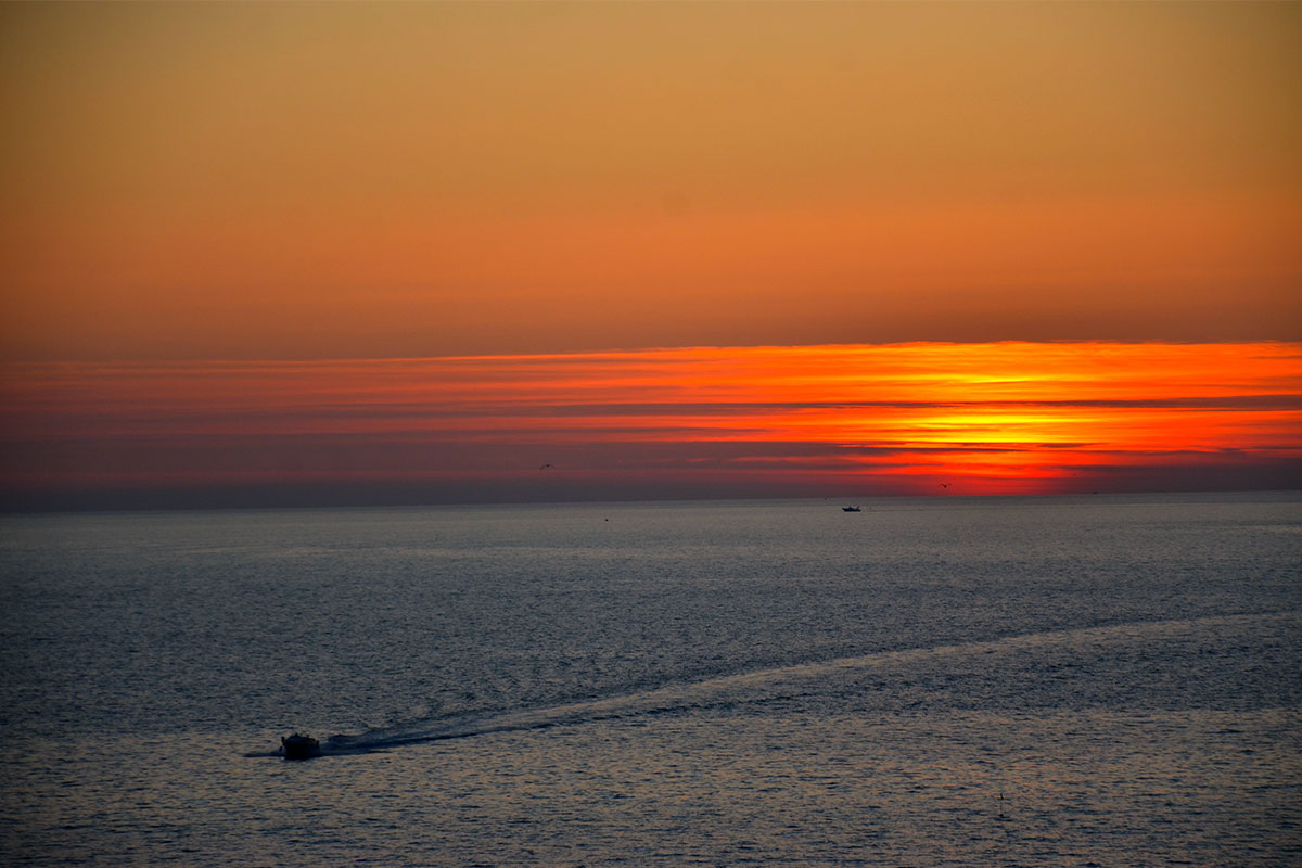 Apericena al tramonto Blu Levante